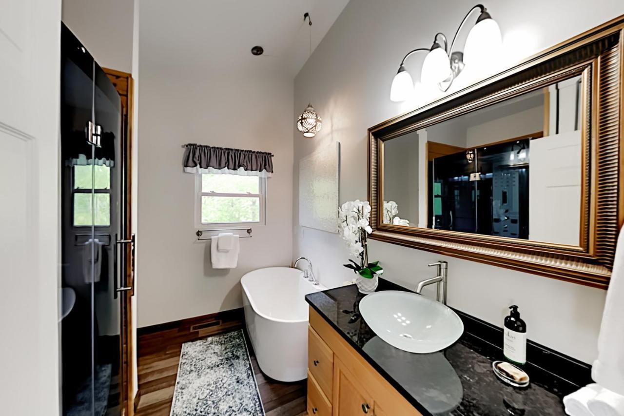 Villa Peaks Oasis Lake Lure Exterior foto